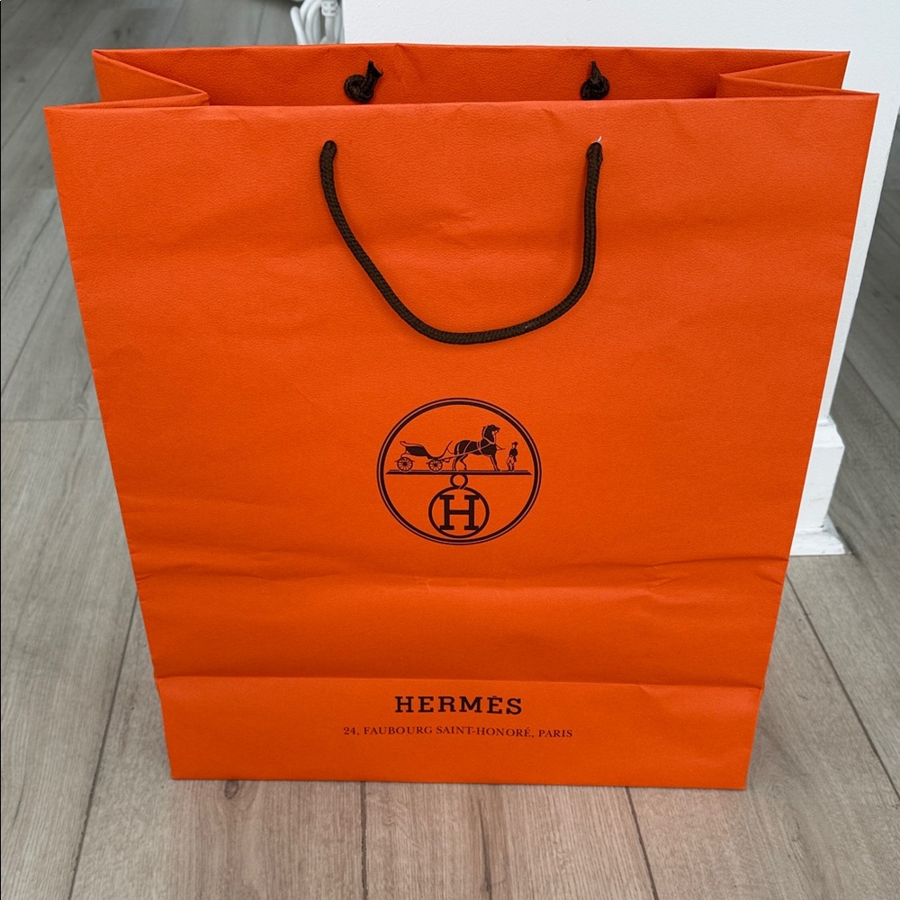 Hermès Gift/Shopping Bag